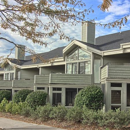 Pointes North Inn 샤를부아 외부 사진