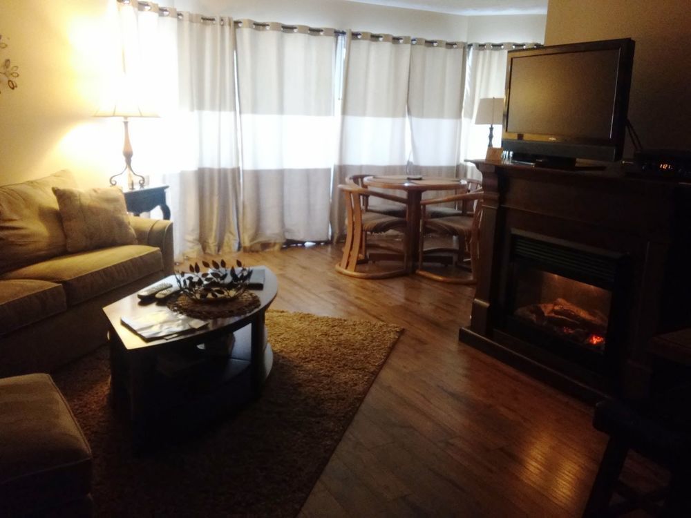 Pointes North Inn 샤를부아 외부 사진